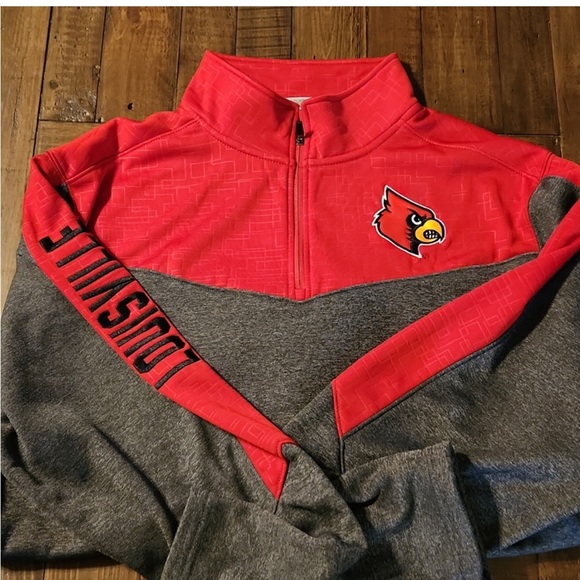 Stadium Athletics Other - Stadium Mens Louisville Cardinals XXL Red/ Gray 3/4 Zip Pullover